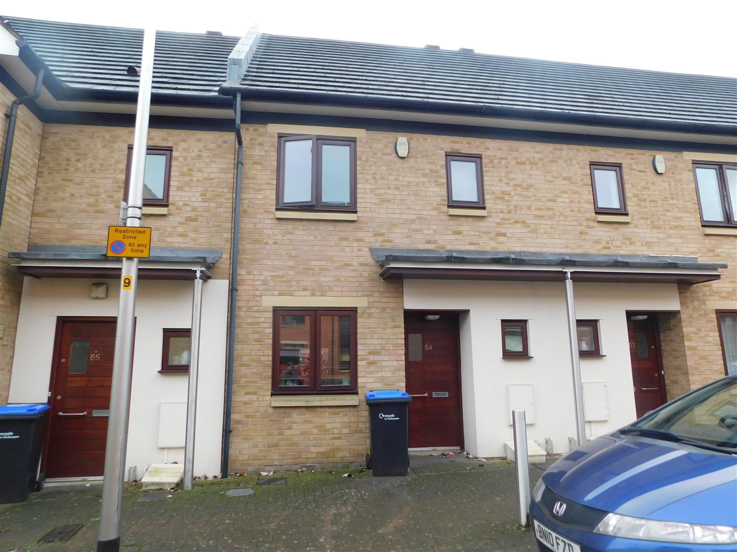 Standside, St James, Northampton, NN5 5FG Property Power